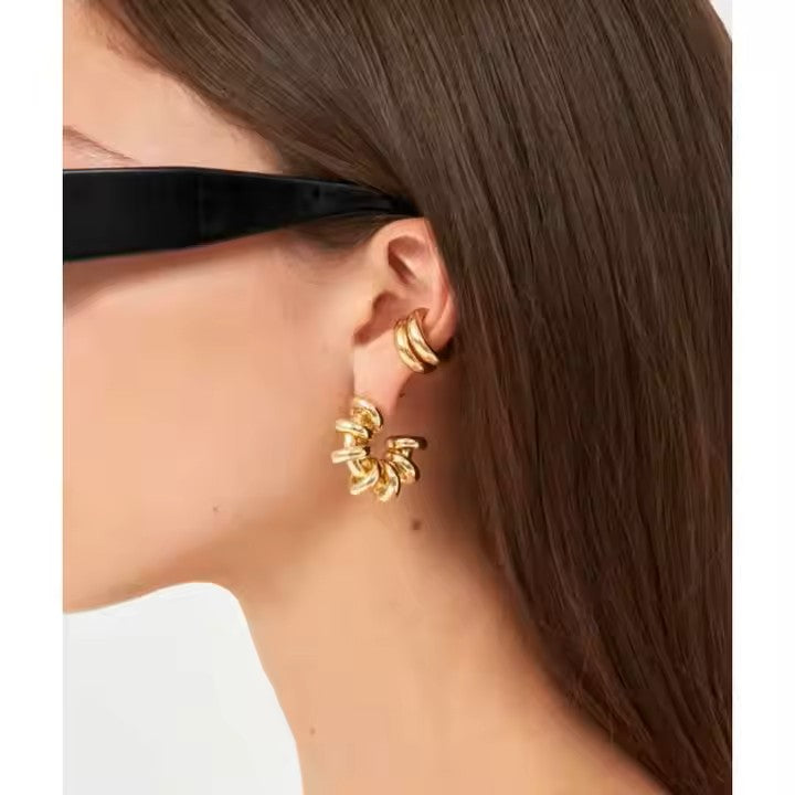 Pendientes Acanalados - Baño Oro