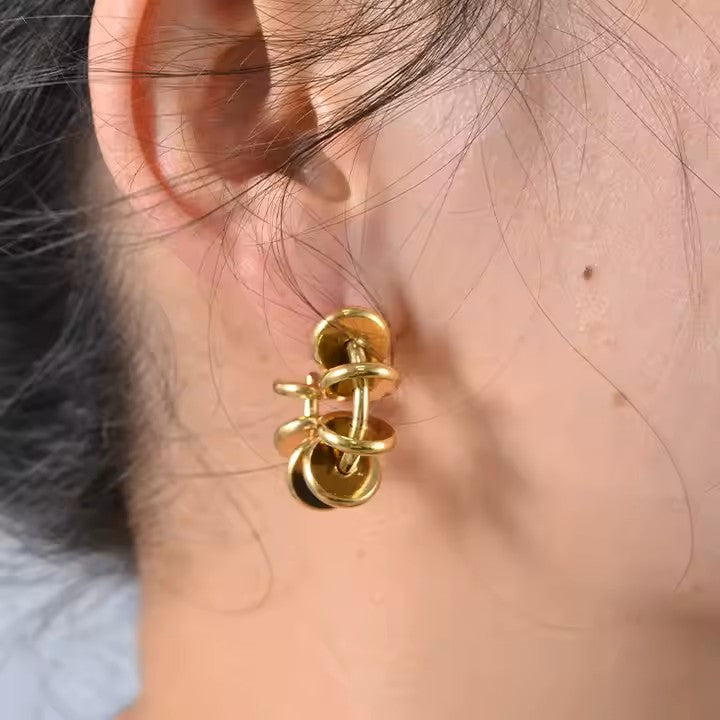 Pendientes Acanalados - Baño Oro